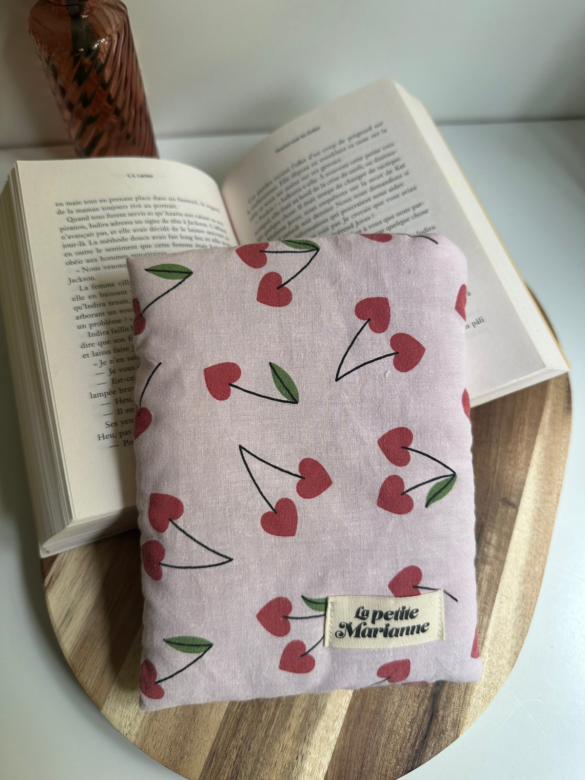 Housse à livre Cerises Coeurs - Poche