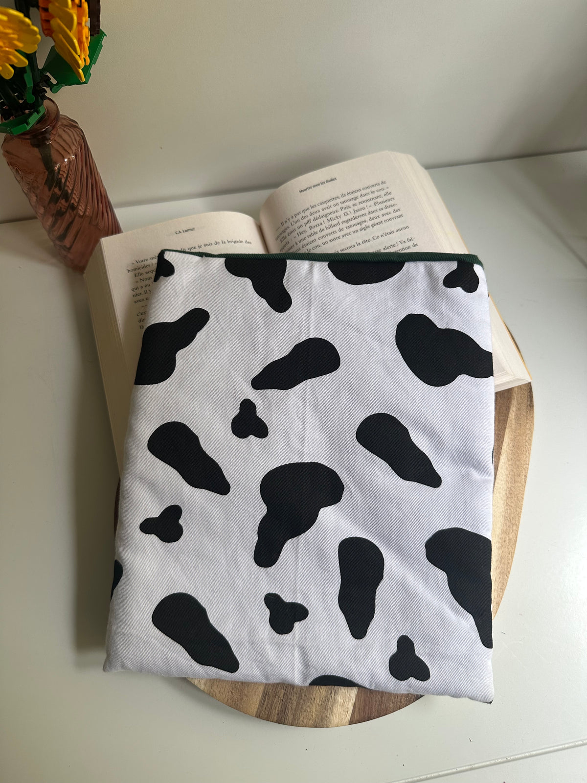 Housse à livre (im)parfaite vache - Broché