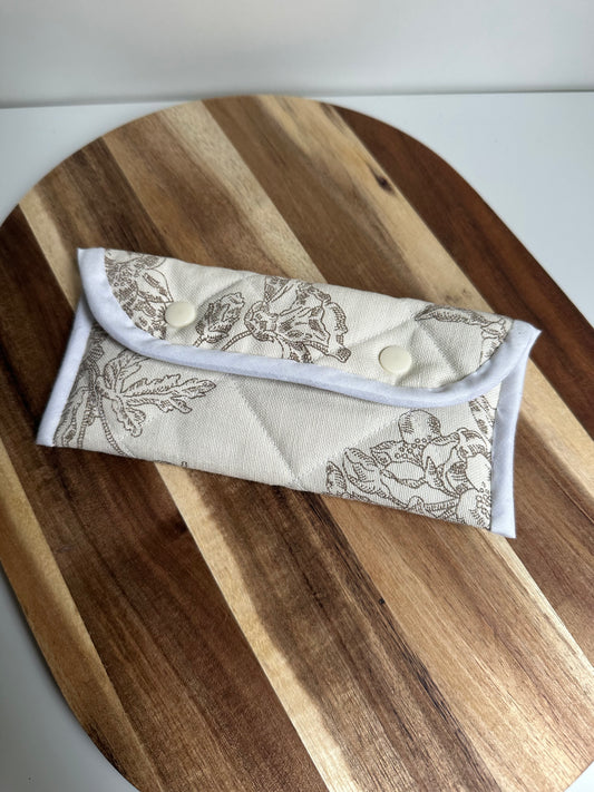 Etui à lunettes beige floral